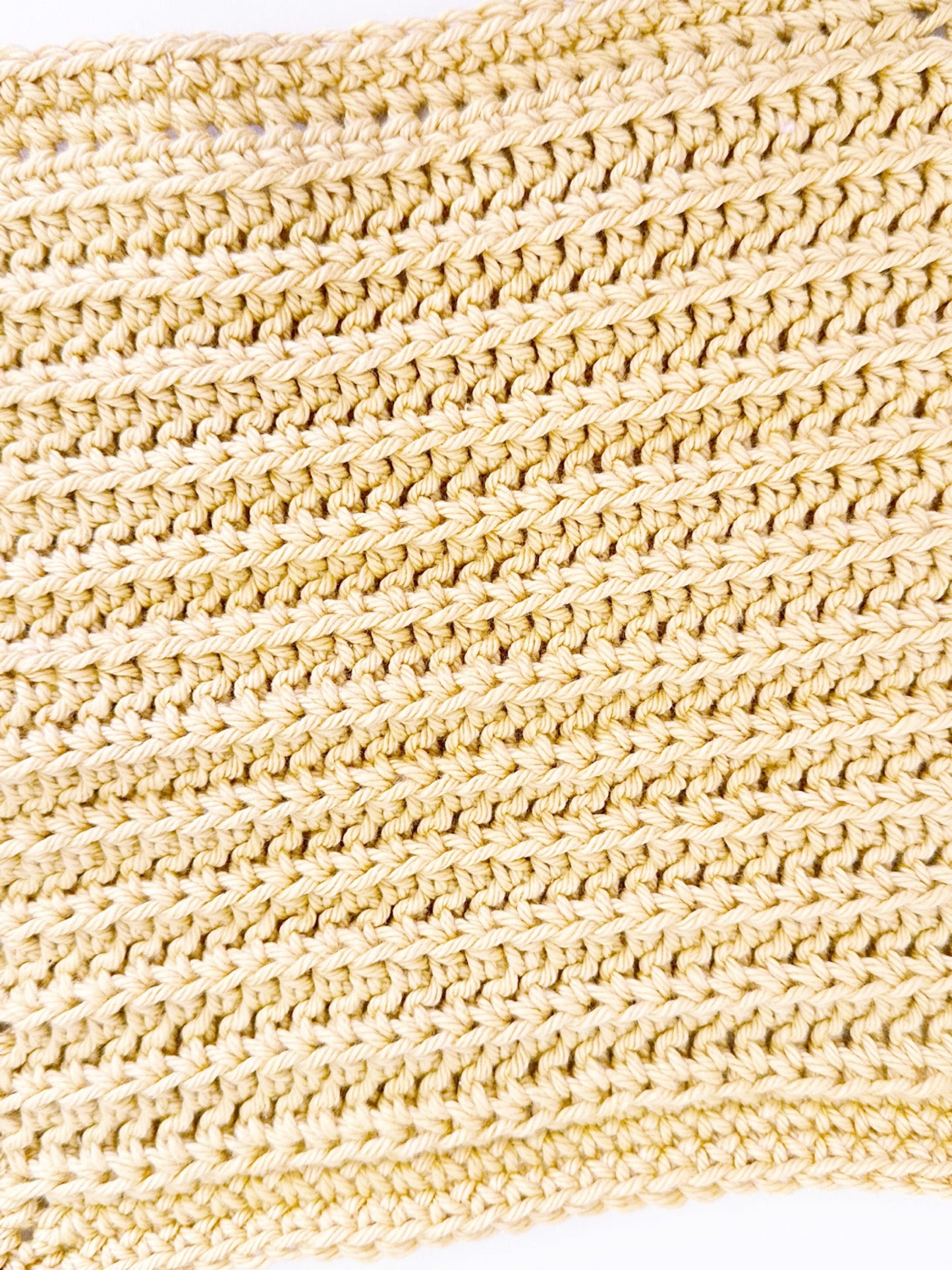 Sunlit Sands Crochet Washcloth Pattern | Beginner-Friendly PDF