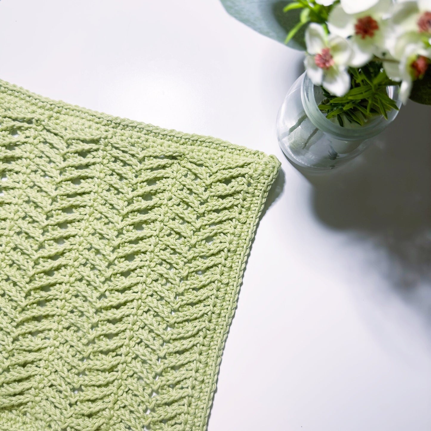 Crochet Washcloth - Green Leaves